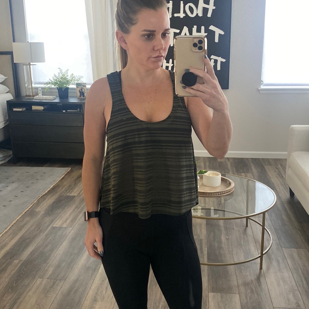 Onzie Green & Black Workout Tank - Like New